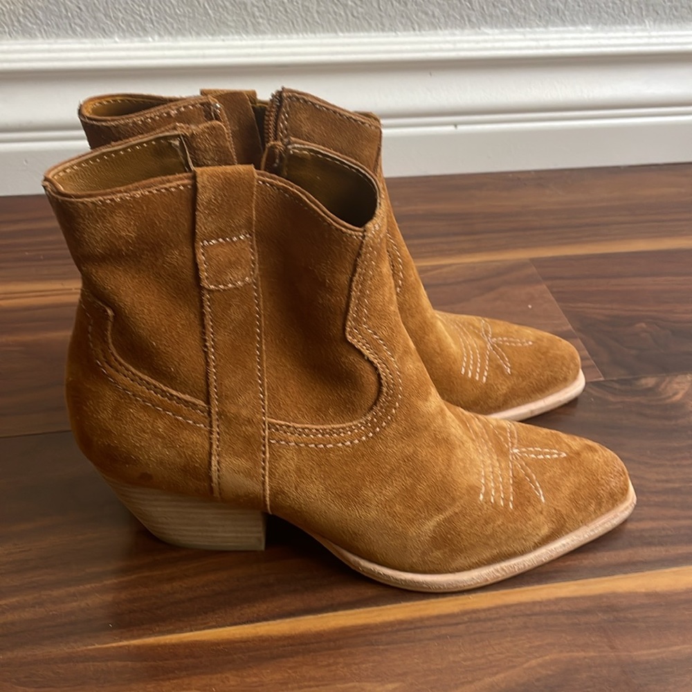 Dolce Vita Silma Brown Suede Leather Ankle Booties size 6 - Picture 6 of 8